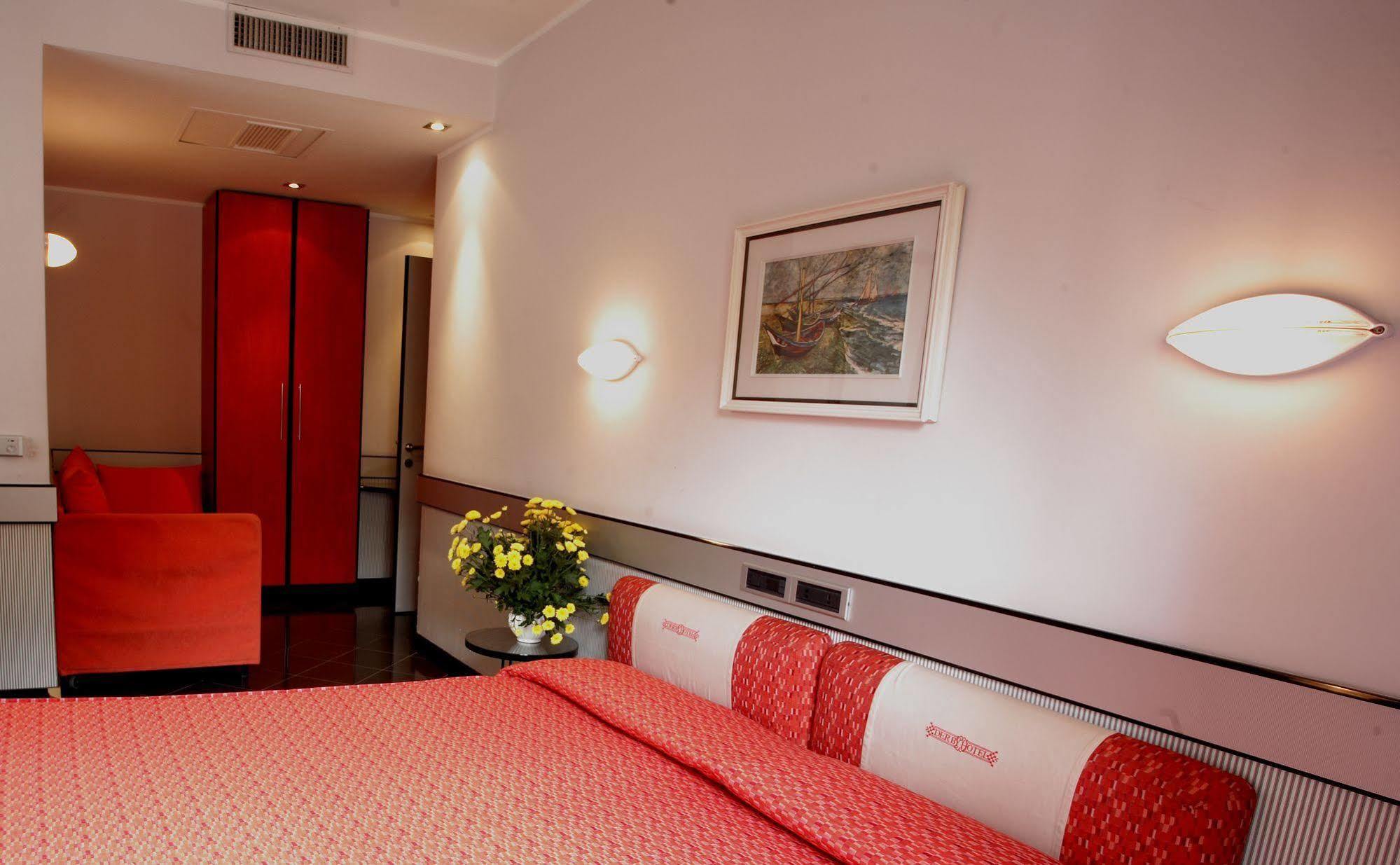 Derby Hotel 4*