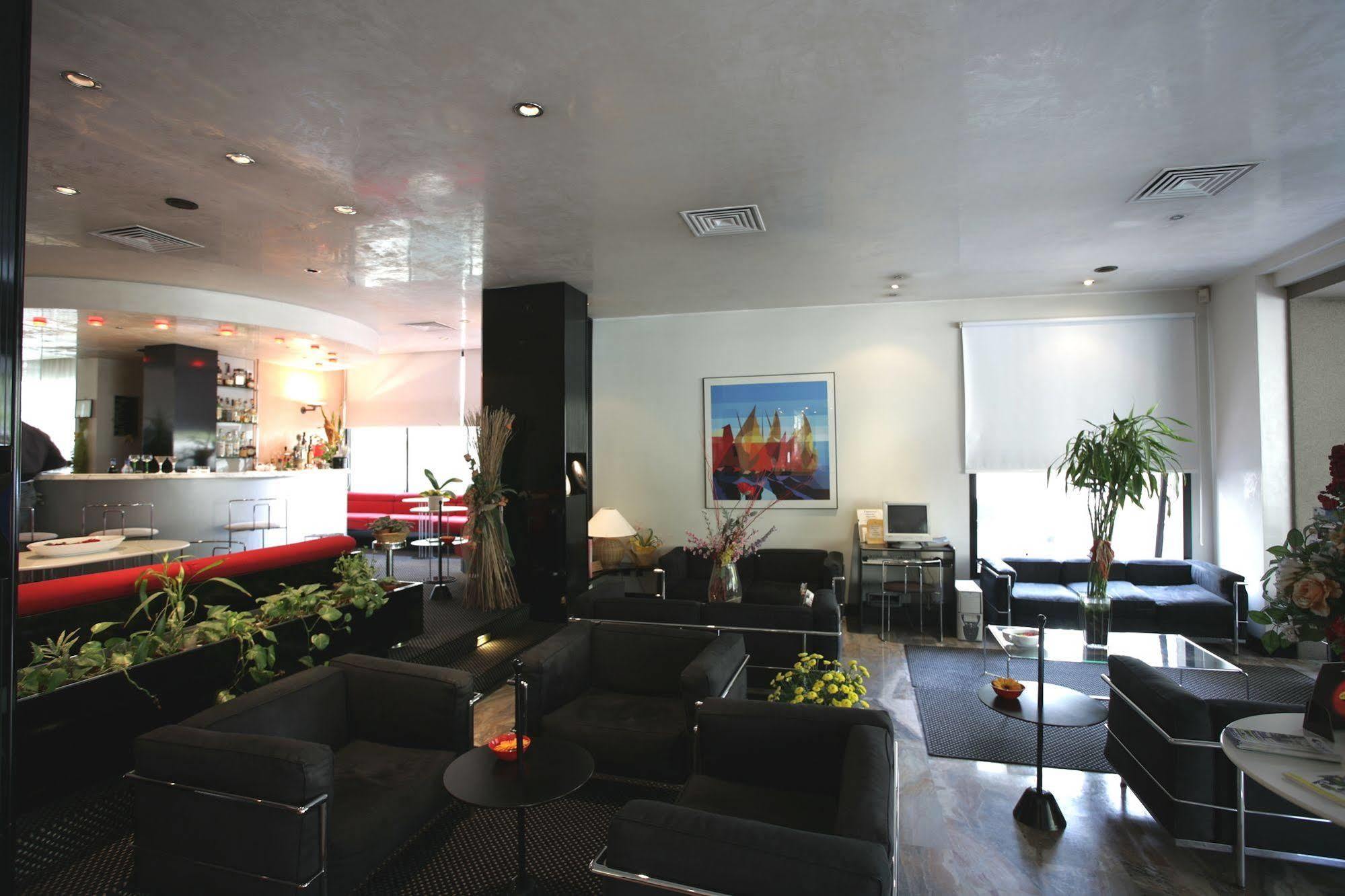 Derby Hotel 4*